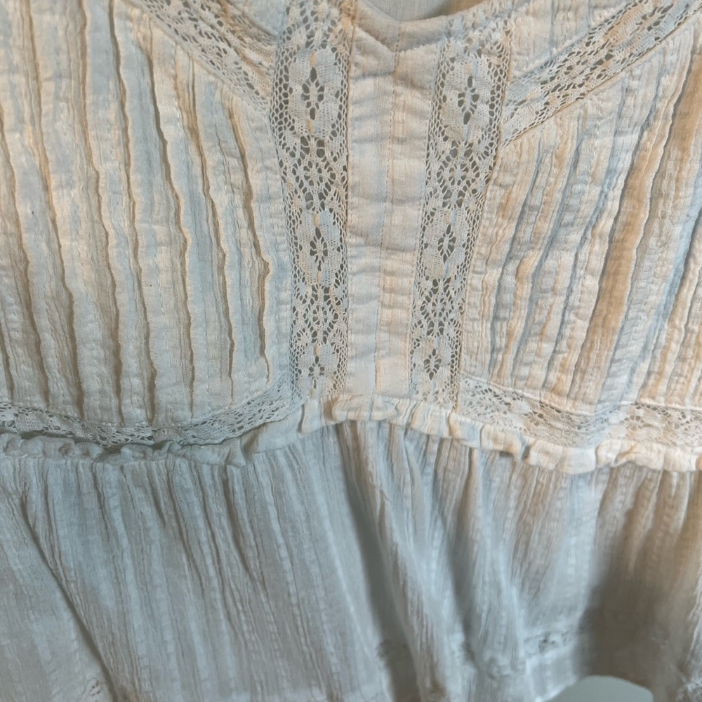 American Eagle, Long Sleeve, Lace Detail